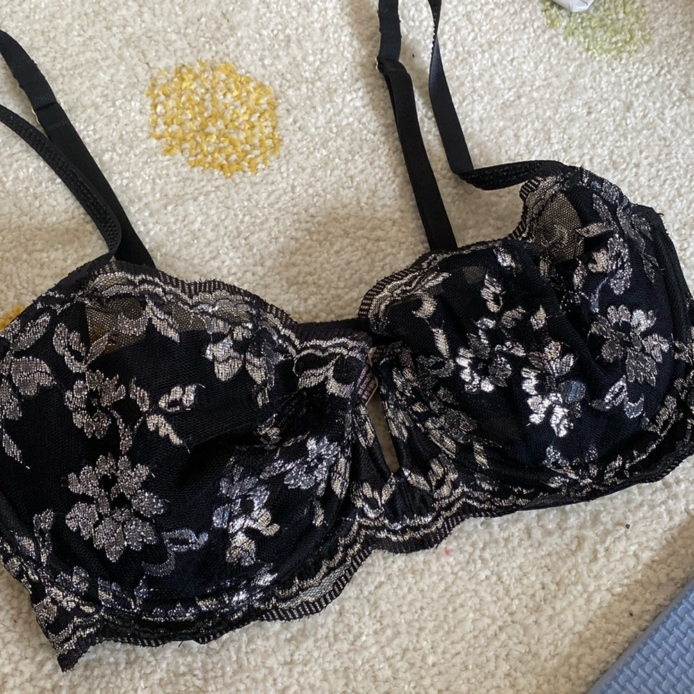 Victoria’s Secret Bra Dream Angels push-up without padding black and silver 32D